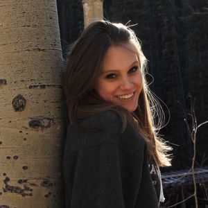 Meet your Posher, Aurora